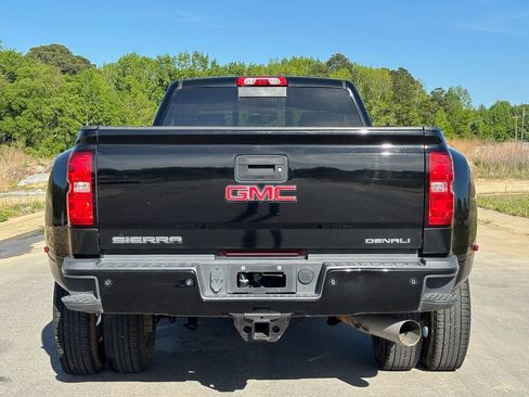 Used 2016 GMC Sierra 3500 Denali w/ Duramax Plus Package AWD/4WD image 4
