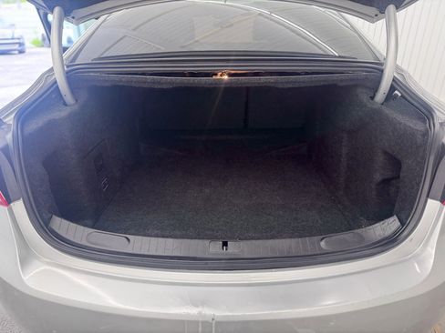 Used 2019 Chevrolet Impala LT image 13