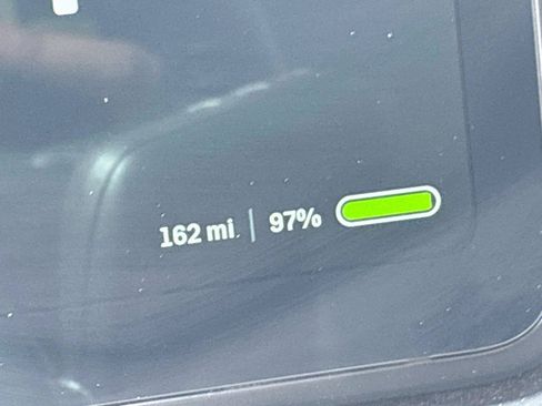 Used 2024 Rivian Delivery 500 FWD image 12