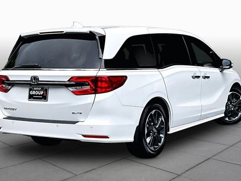 Certified 2022 Honda Odyssey Elite image 13