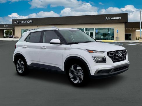 New 2026 Hyundai Venue SEL image 10