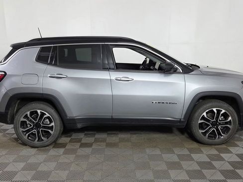 Used 2022 Jeep Compass Limited AWD/4WD image 9