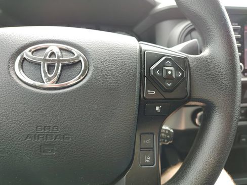 Used 2023 Toyota Tacoma SR AWD/4WD image 12