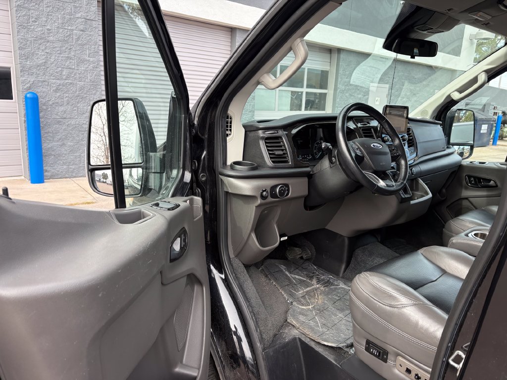 Used 2020 Ford Transit 150 Low Roof AWD w/ Exterior Upgrade Package image 16