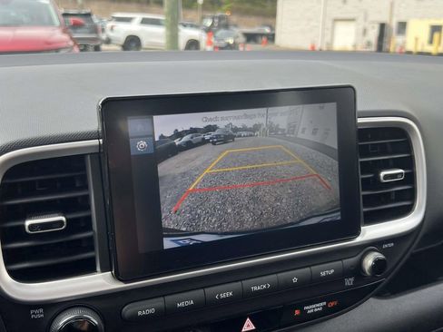 New 2026 Hyundai Venue SEL FWD image 24