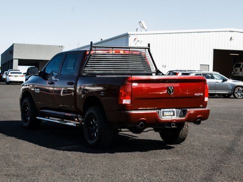 Used 2018 RAM 1500 Express AWD/4WD image 7