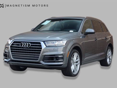 Used 2018 Audi Q7 3.0T Prestige AWD/4WD image 6