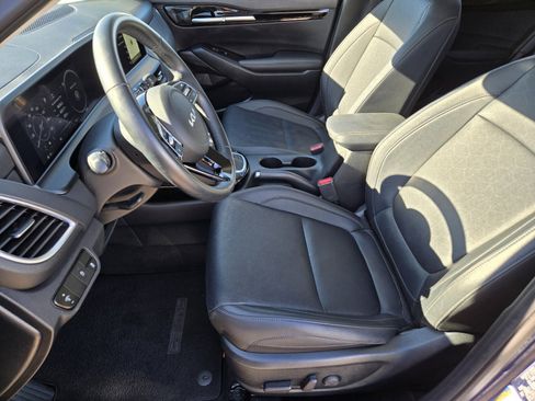 Certified 2025 Kia Seltos EX image 11