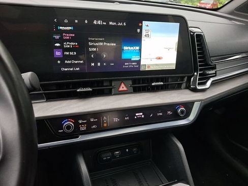 Used 2023 Kia Sportage X-Line w/ X-Line Premium Package AWD/4WD image 16