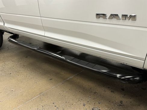 Used 2024 RAM 2500 Laramie AWD/4WD image 21