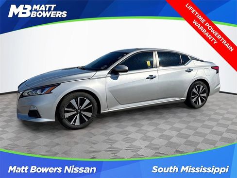Used 2022 Nissan Altima 2.5 SV image 1