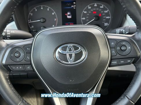 Used 2025 Toyota Corolla SE FWD image 16