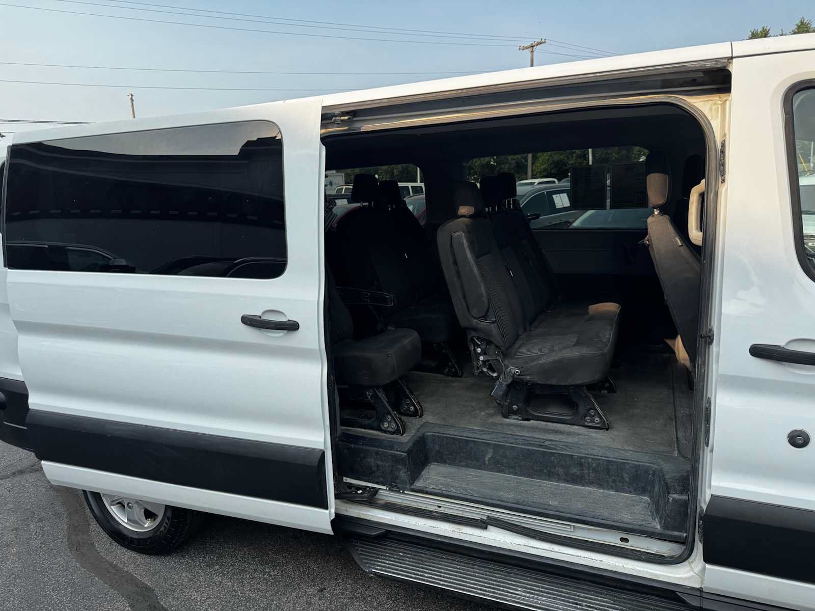 Used 2019 Ford Transit 350 XLT RWD image 24