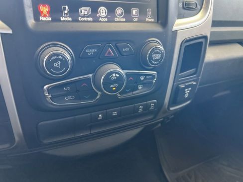 Used 2017 RAM 1500 Big Horn image 38