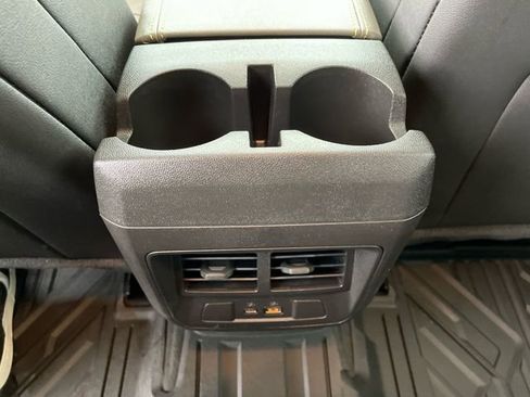 Used 2025 Chevrolet Colorado ZR2 w/ Technology Package image 20