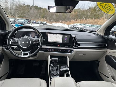 Used 2023 Kia Sportage EX image 39
