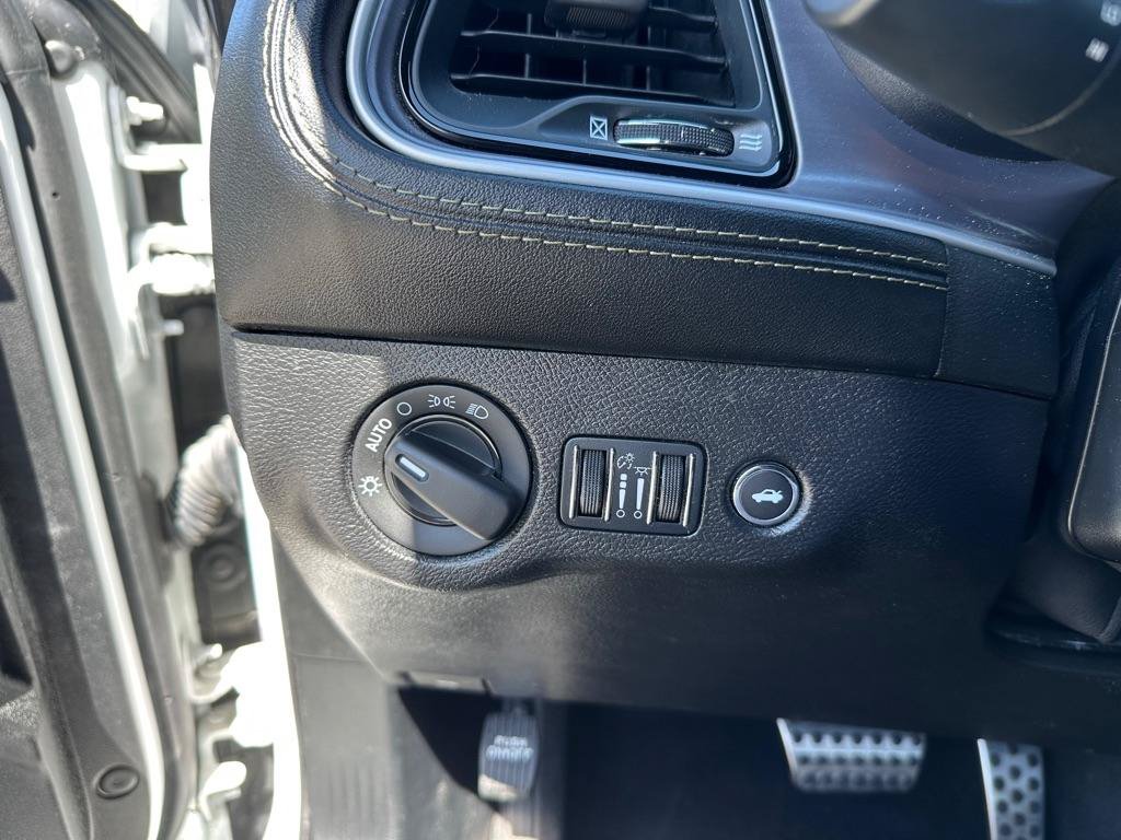 Used 2023 Dodge Challenger R/T Scat Pack RWD image 17