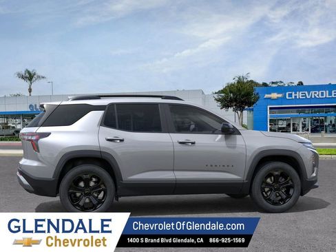 New 2026 Chevrolet Equinox LT w/ Midnight Edition FWD image 5