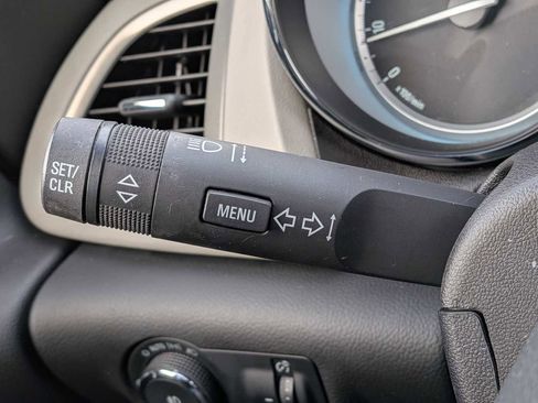 Used 2012 Buick Verano image 24