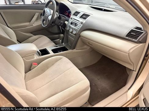 Used 2011 Toyota Camry LE w/ LE Extra-Value Pkg FWD image 11