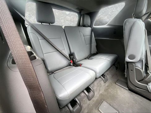 Used 2018 Chevrolet Traverse Premier image 26