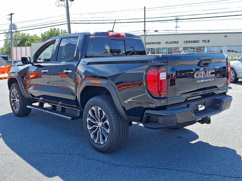 New 2026 GMC Canyon Denali image 3