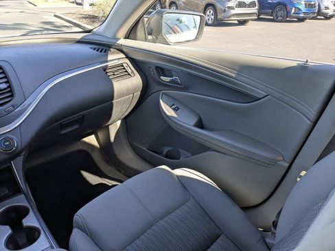 Used 2017 Chevrolet Impala LS image 16