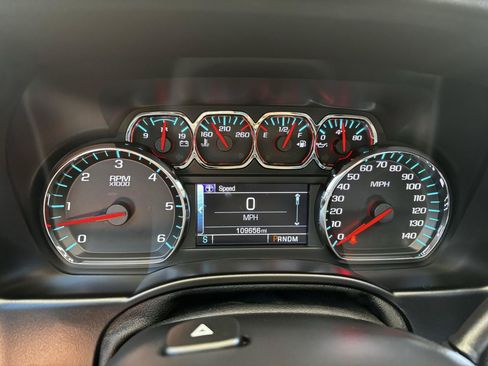 Used 2016 Chevrolet Suburban LTZ AWD/4WD image 13