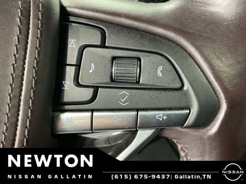 Used 2021 Cadillac Escalade ESV Sport Platinum RWD image 74