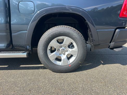 New 2025 RAM 1500 Big Horn image 9