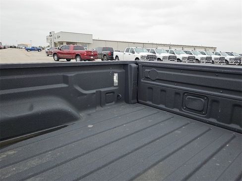 Certified 2023 Jeep Gladiator Overland image 16