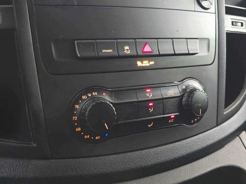 Used 2020 Mercedes-Benz Metris image 45