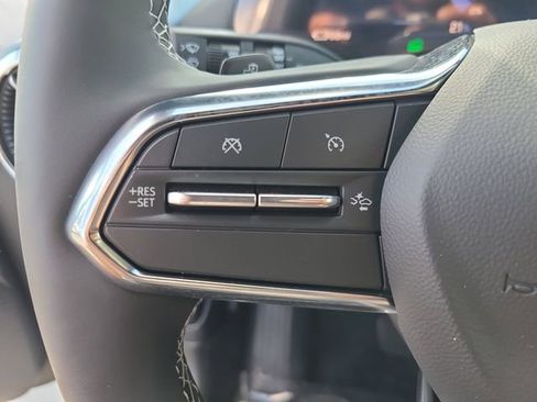 New 2026 Chevrolet Equinox EV LT w/ LPO, Blackout Package image 28