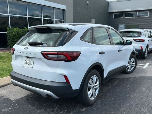 Used 2023 Ford Escape FWD image 3