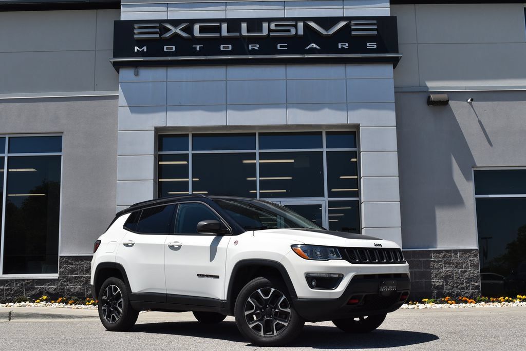 Used 2021 Jeep Compass Trailhawk AWD/4WD image 1