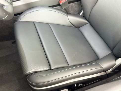 Used 2024 Porsche 911 Carrera S image 18