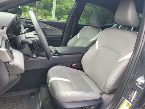 Certified 2025 Toyota Camry SE w/ Convenience Package FWD image 19
