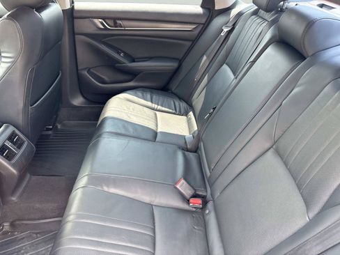 Used 2018 Honda Accord EX-L image 13