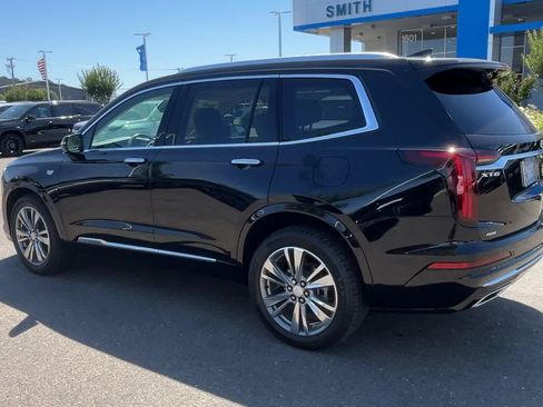 Used 2021 Cadillac XT6 Premium Luxury AWD/4WD image 5