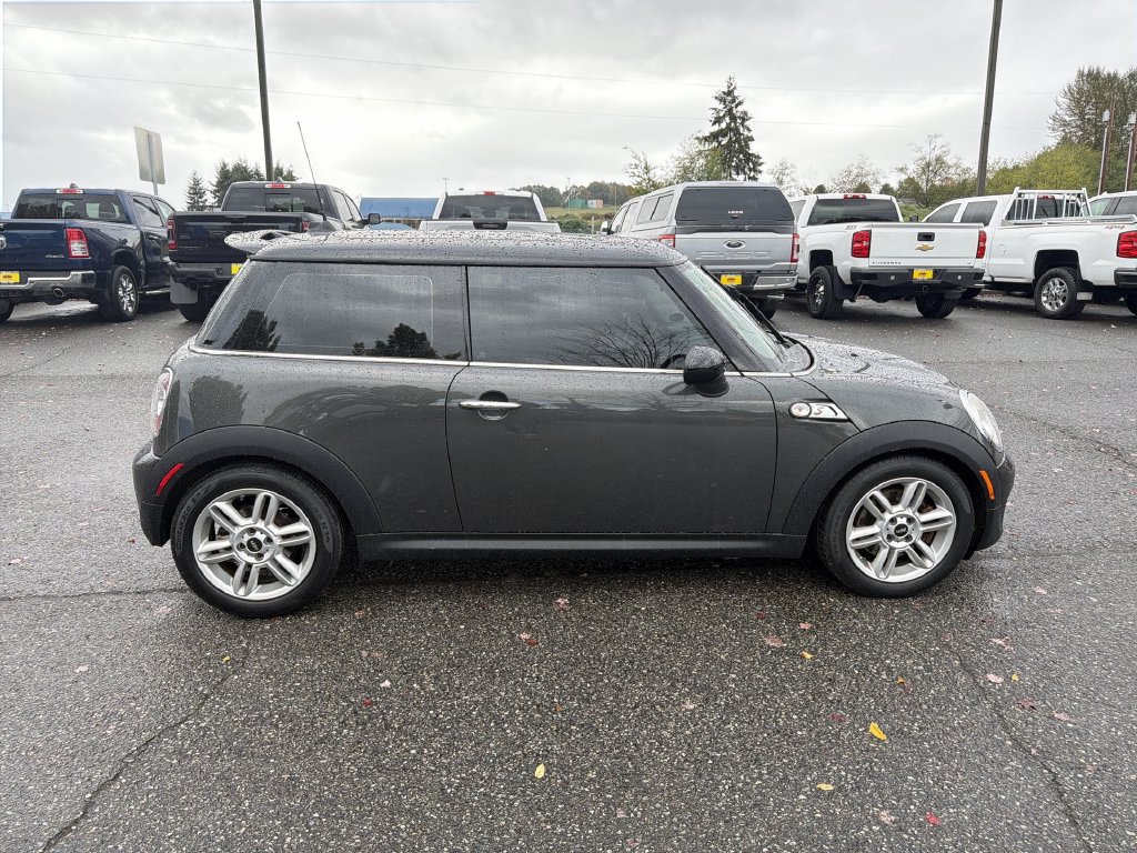 Used 2011 MINI Cooper S FWD image 2