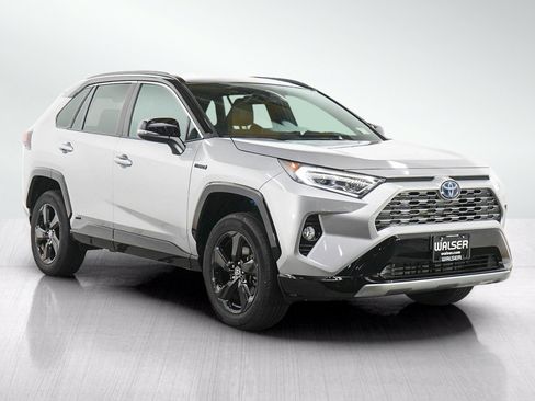 Used 2020 Toyota RAV4 XSE w/ XSE Grade Weather Package AWD/4WD image 7