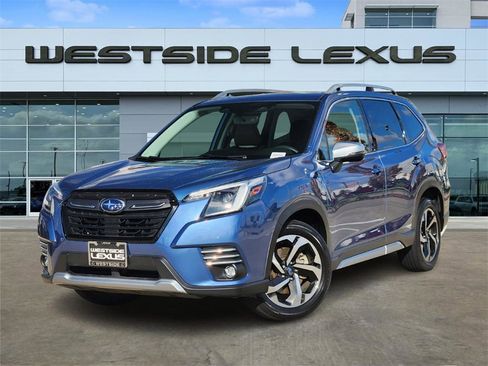 Used 2024 Subaru Forester Touring image 1