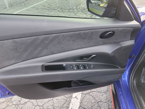 Used 2025 Hyundai Elantra N FWD image 28