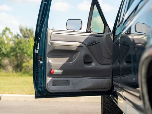 Used 1997 Ford F250 XLT image 35