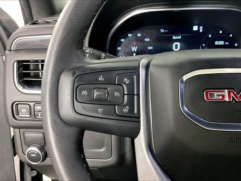 Certified 2022 GMC Yukon SLT w/ SLT Luxury Package RWD image 23