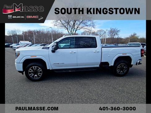 Used 2020 GMC Sierra 2500 AT4 w/ AT4 Premium Package image 3
