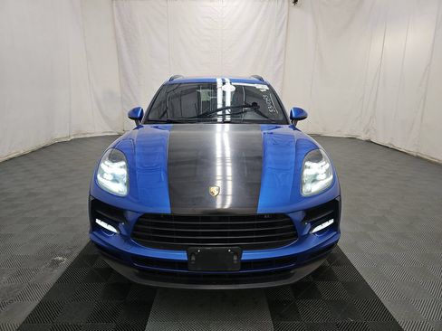 Used 2021 Porsche Macan w/ Premium Package AWD/4WD image 2