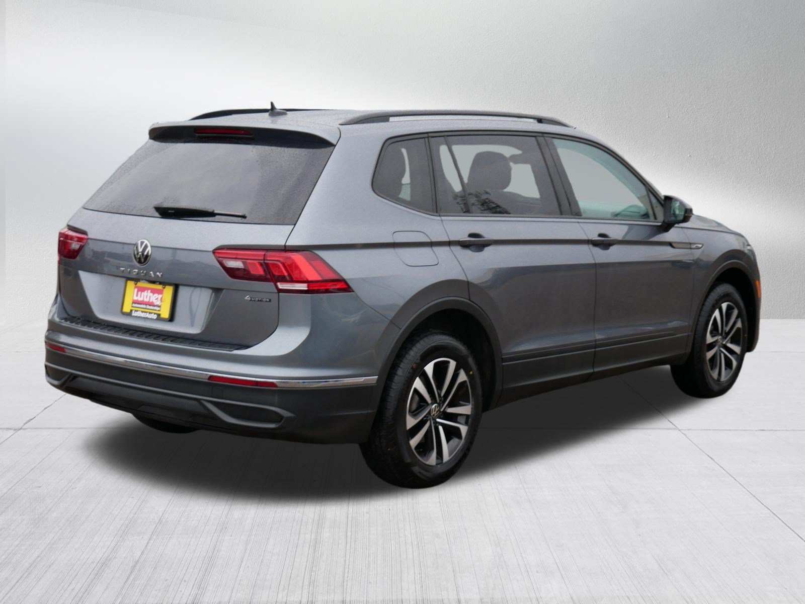 Used 2023 Volkswagen Tiguan S w/ Driver Assistance Package AWD/4WD image 7