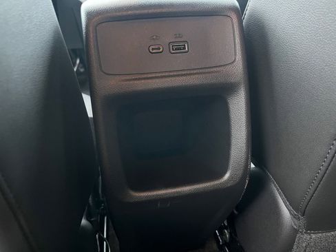 Used 2025 Buick Envista Preferred image 24