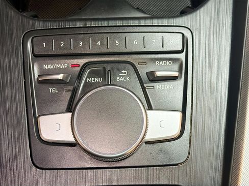 Used 2017 Audi A4 2.0T allroad Premium Plus image 26